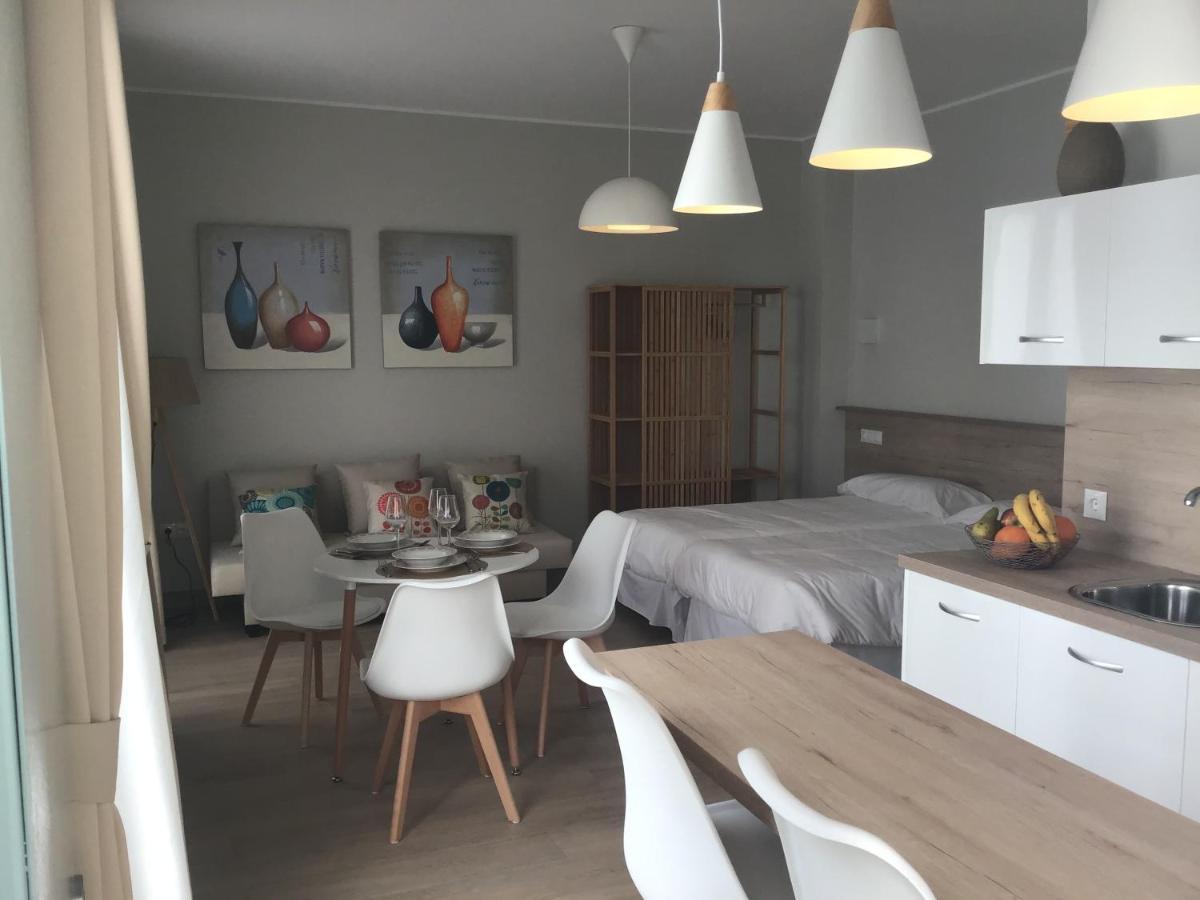 Apartamentos Turisticos Casa De Los Balcones Chipiona Eksteriør bilde