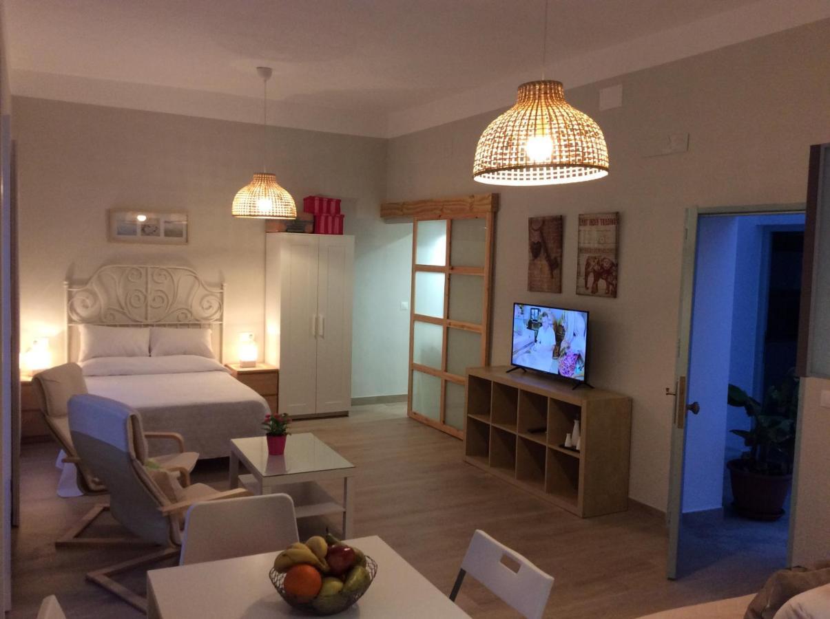 Apartamentos Turisticos Casa De Los Balcones Chipiona Eksteriør bilde