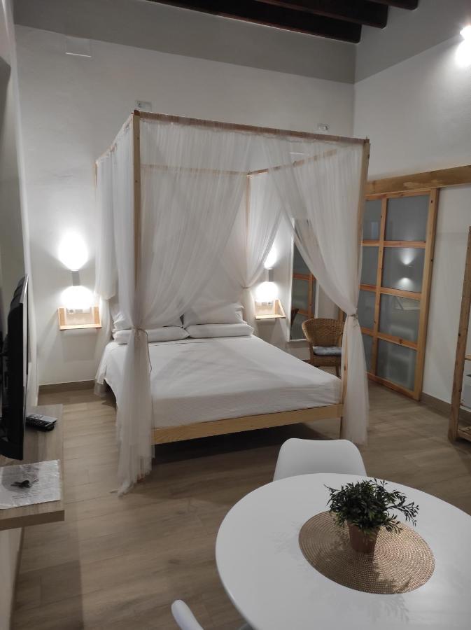 Apartamentos Turisticos Casa De Los Balcones Chipiona Eksteriør bilde