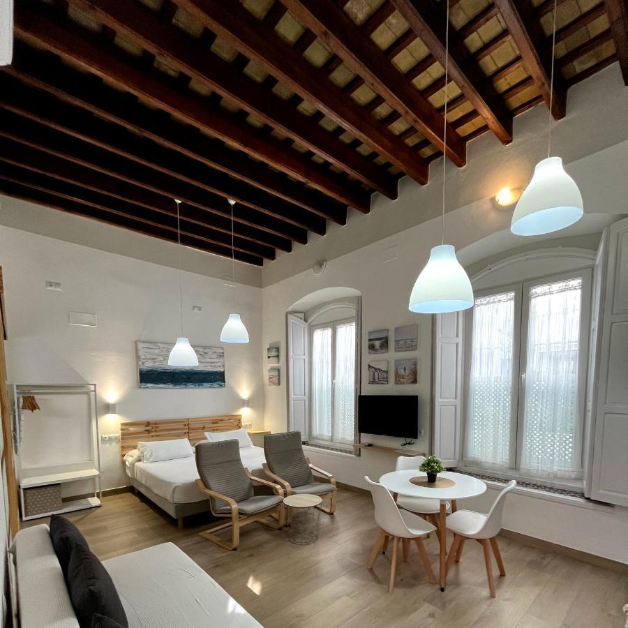Apartamentos Turisticos Casa De Los Balcones Chipiona Eksteriør bilde